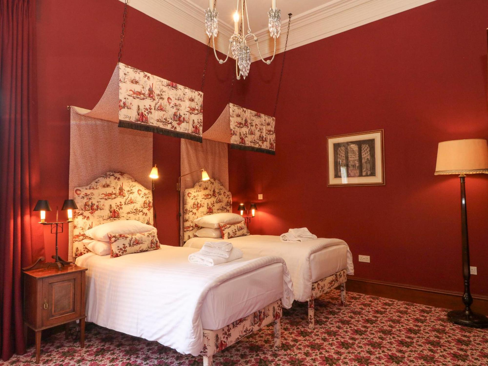 Derry - Mar Estate Apartment Ballater